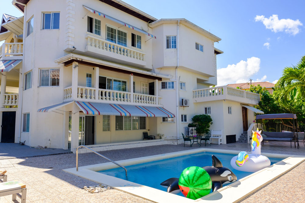 ocho rios couples friendly vacation homes