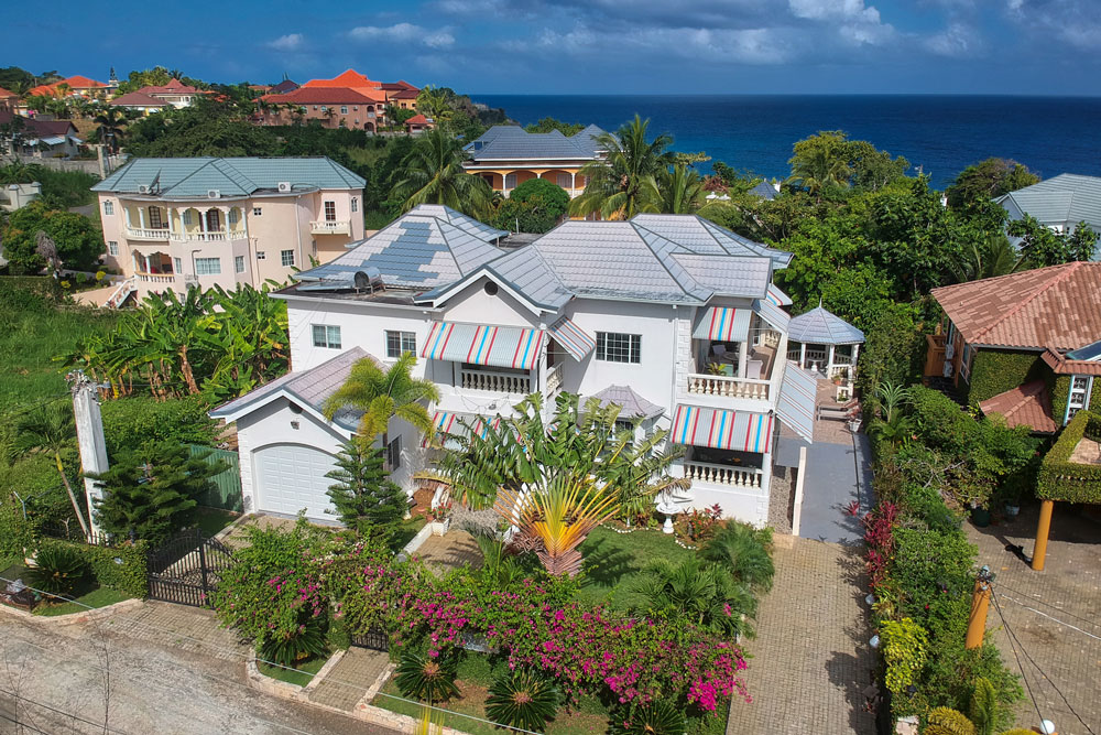 ocho rios couples friendly vacation homes