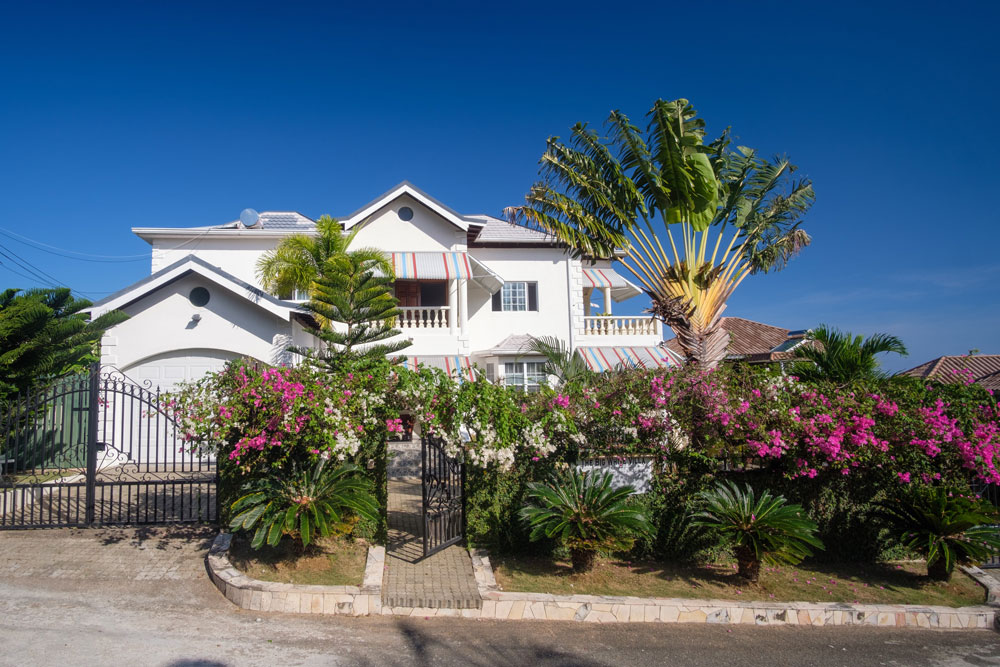 7 bedroom vacation home ocho rios