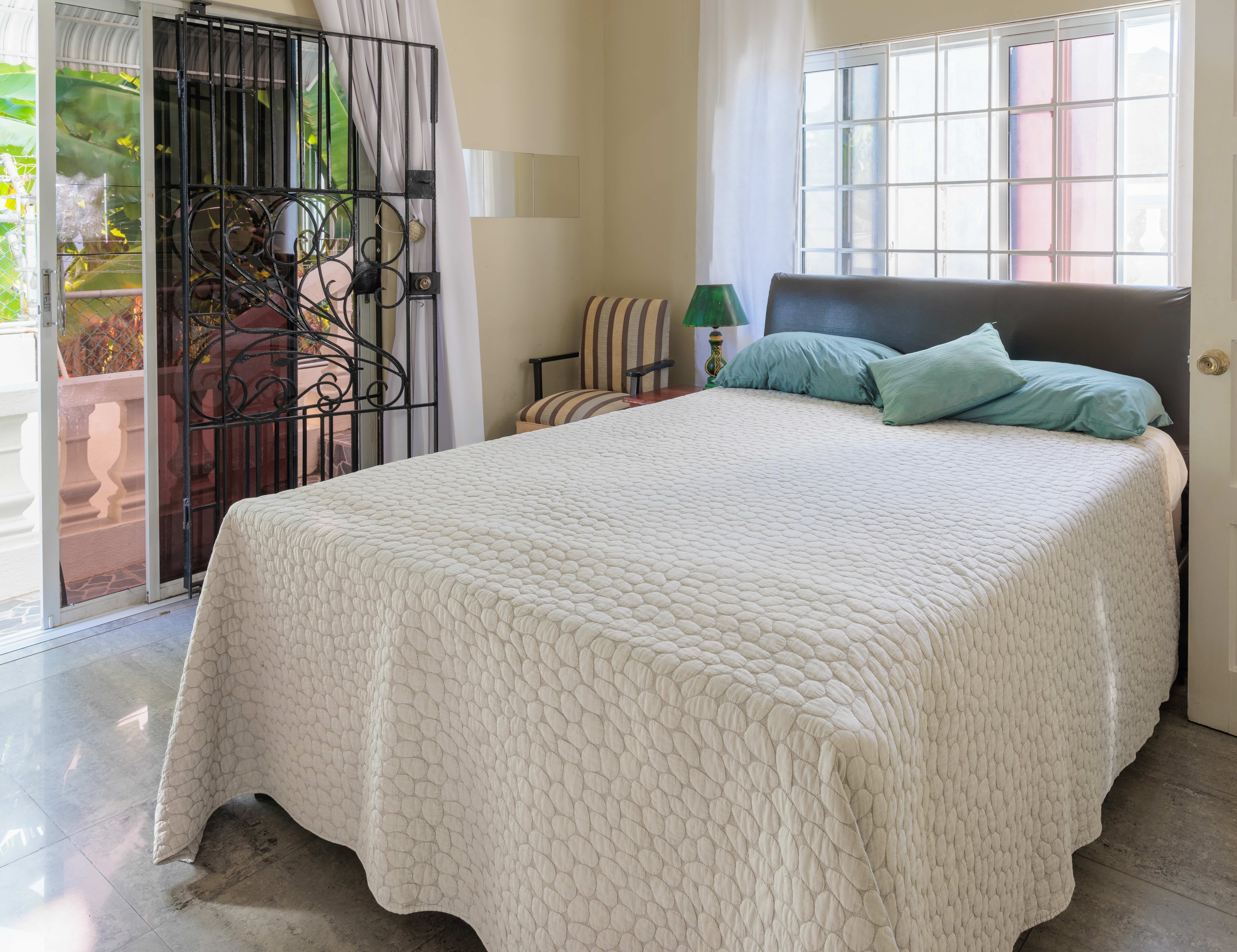 ocho rios couples friendly vacation homes