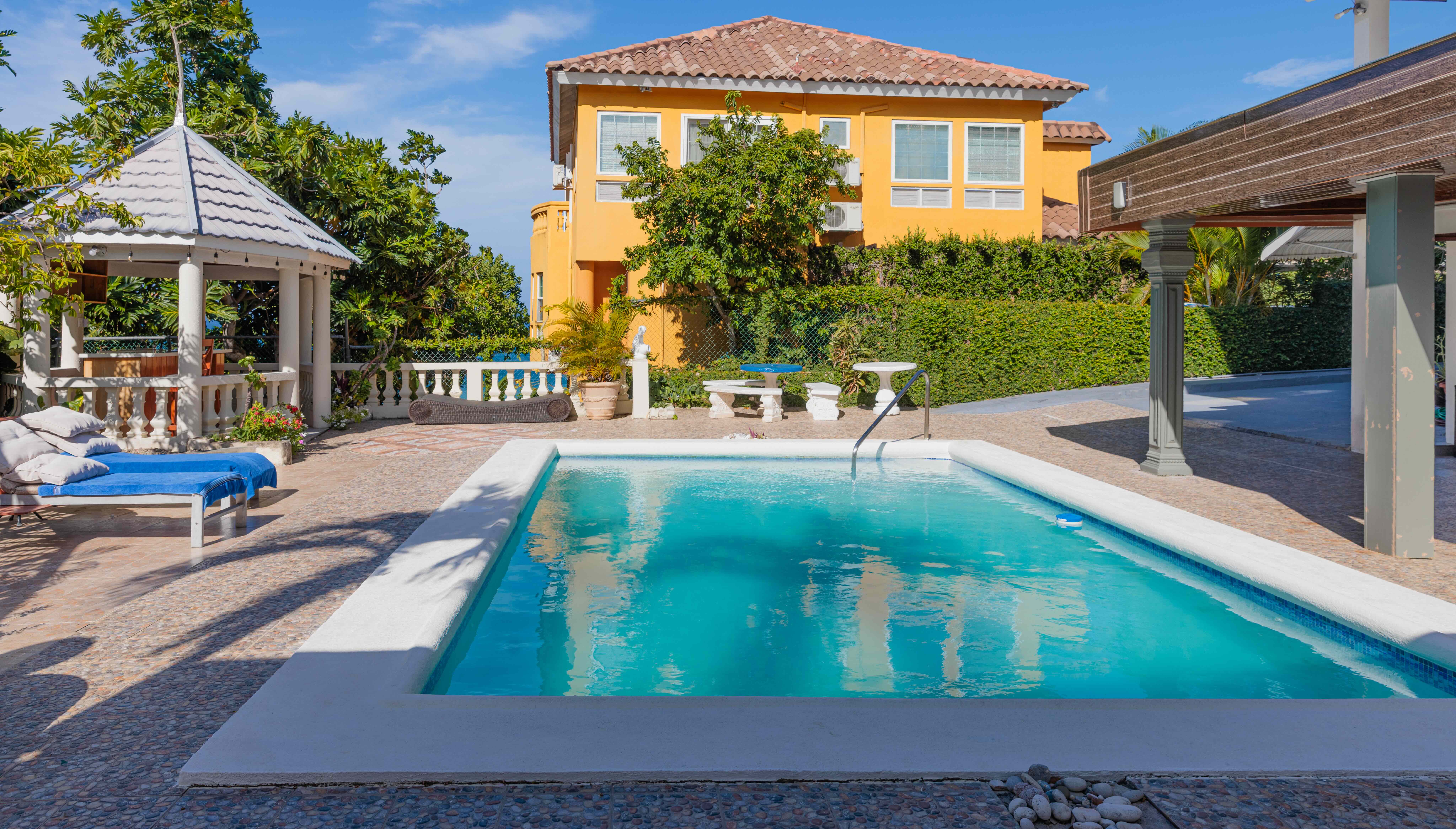 ocho rios couples friendly vacation homes